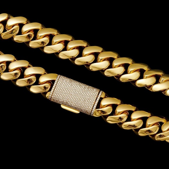 14K Gold-Plated Cuban Link Chain with Iced Box Clasp – 24” Length, 14mm Width - Picture 4 of 5